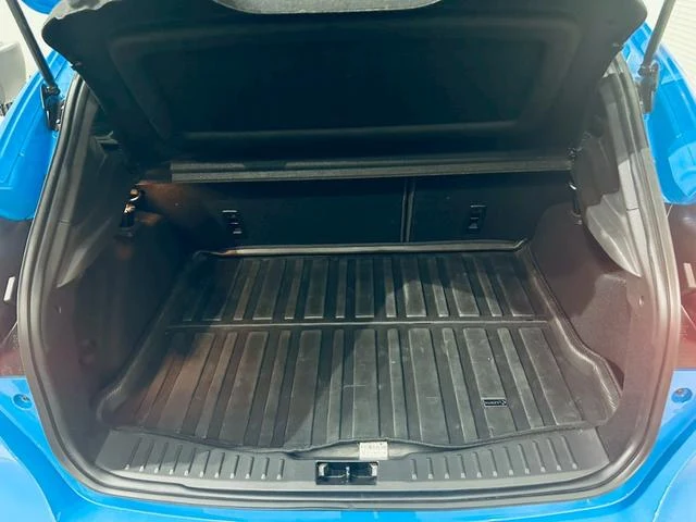 EUROPE FORD FOCUS 17