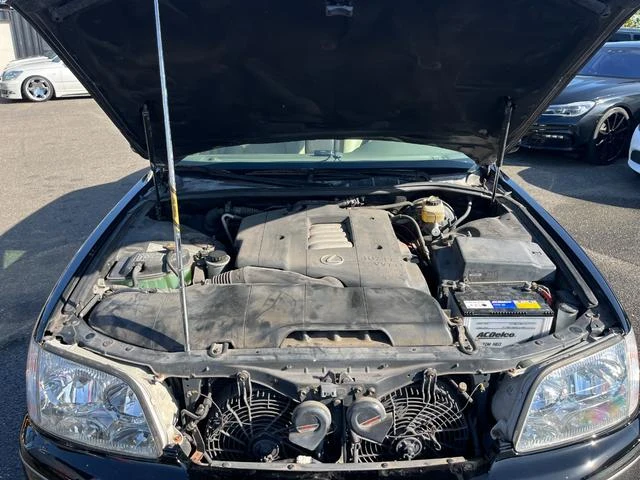 AMERICA LEXUS LS400 48