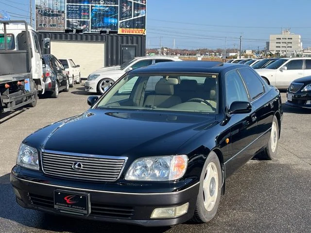 AMERICA LEXUS LS400