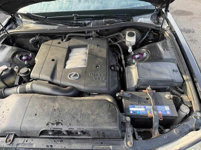 AMERICA LEXUS LS400 54