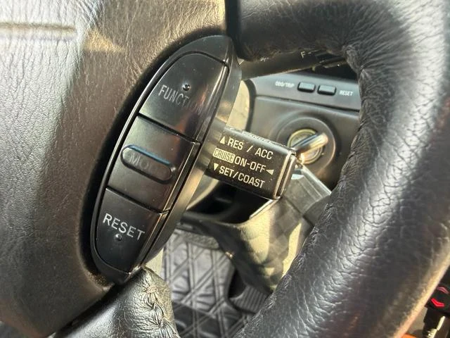 AMERICA LEXUS LS400 39