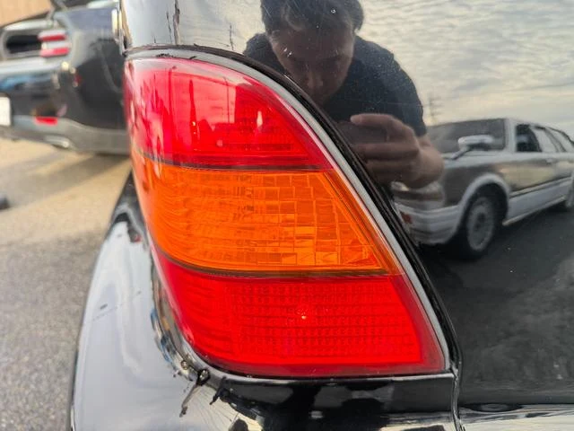 AMERICA LEXUS LS400 22