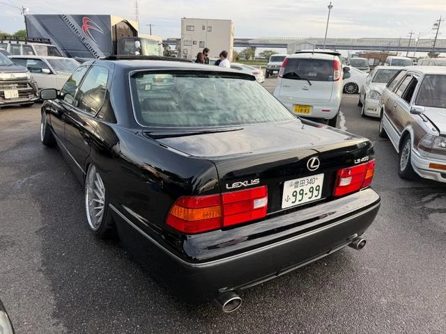AMERICA LEXUS LS400 8