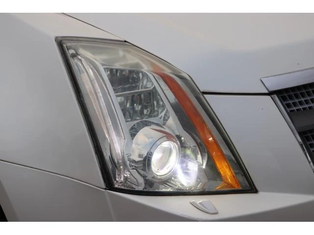 Cadillac CTS 9