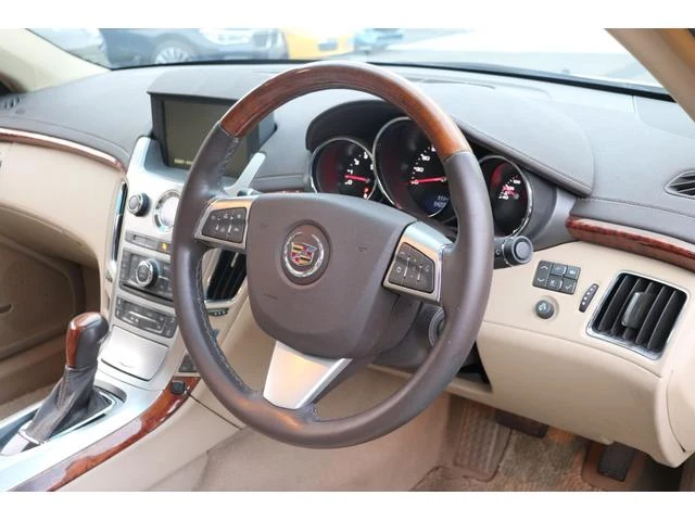 Cadillac CTS 13