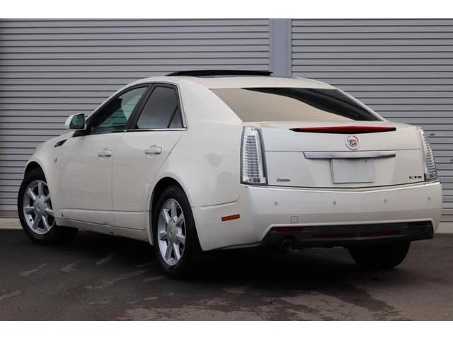 Cadillac CTS 3