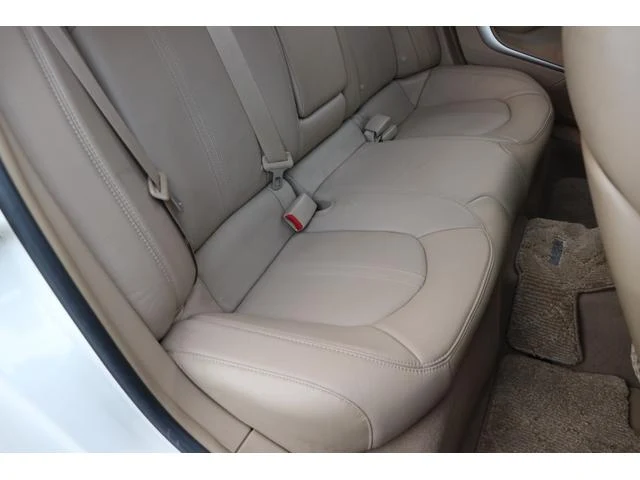 Cadillac CTS 16