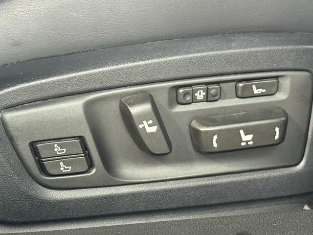 Lexus GS 17