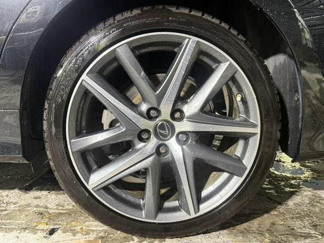 Lexus GS 69