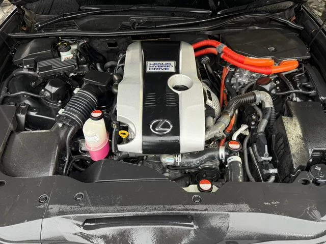 Lexus GS 19