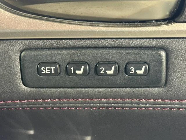 Lexus GS 29