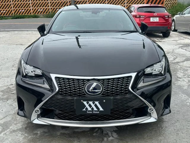 Lexus RC 19