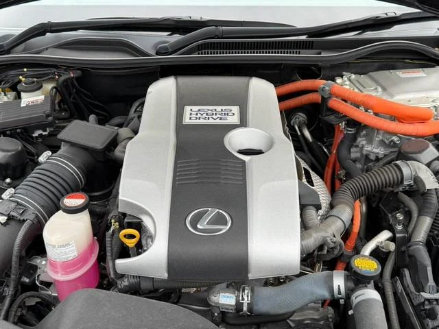 Lexus RC 37
