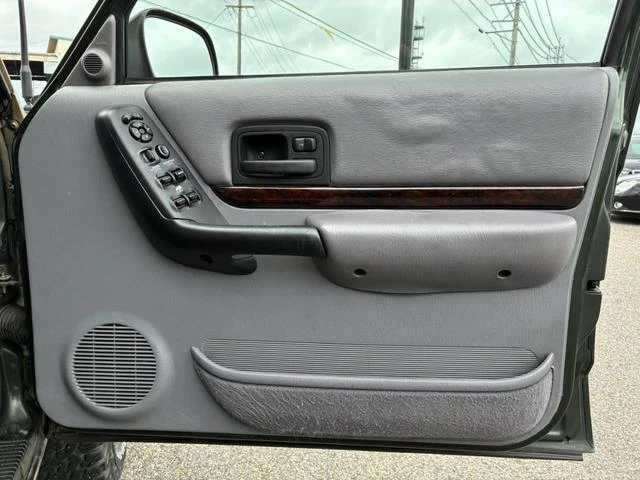 Chrysler JEEP 37