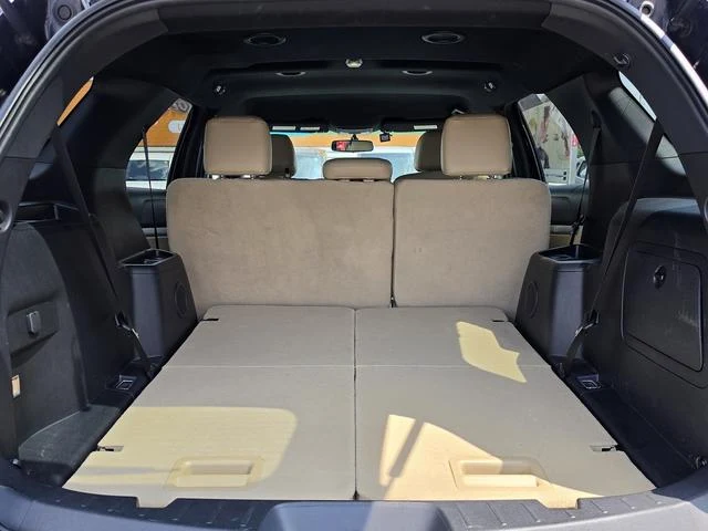 Ford EXPLORER 18