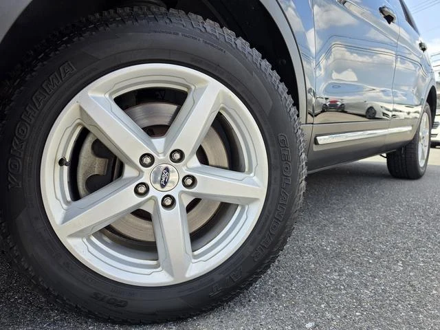 Ford EXPLORER 17