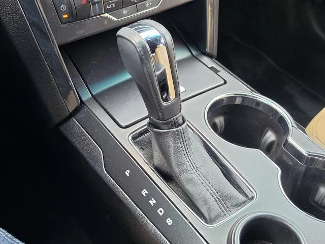 Ford EXPLORER 10