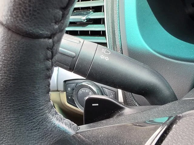 Ford EXPLORER 42