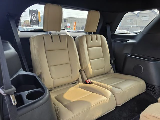 Ford EXPLORER 7