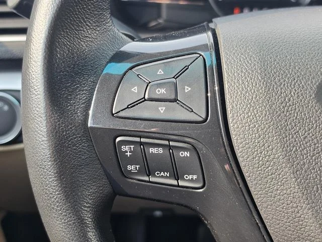 Ford EXPLORER 43
