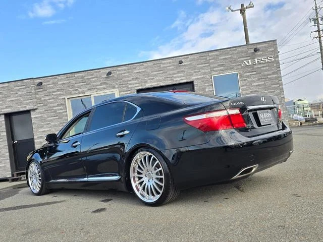AMERICA LEXUS LS460 51
