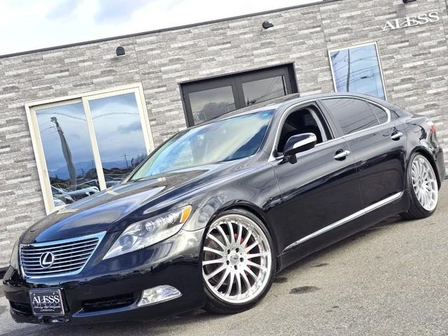 AMERICA LEXUS LS460 47