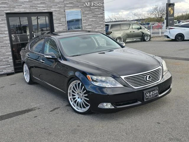 AMERICA LEXUS LS460 3