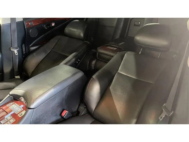 AMERICA LEXUS LS460 24