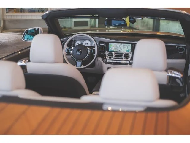 Rolls-Royce DAWN 56