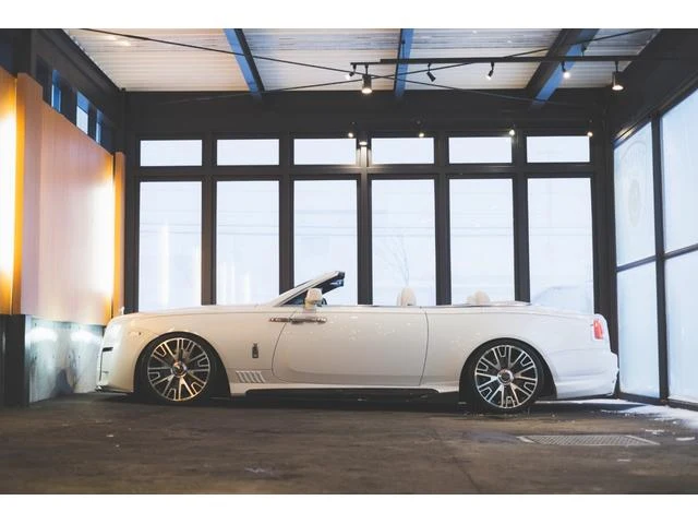 Rolls-Royce DAWN 39