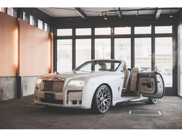 Rolls-Royce DAWN 18
