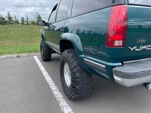 GMC YUKON 20
