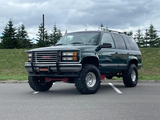 GMC YUKON 32