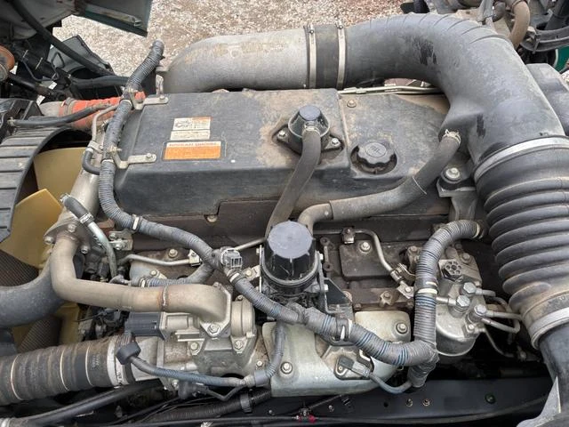 Nissan Diesel QUON 12