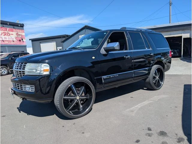 Lincoln NAVIGATOR 10