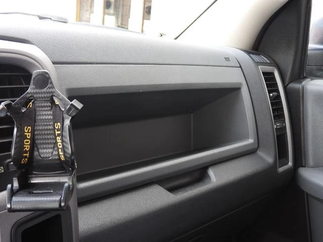 Dodge RAM 28