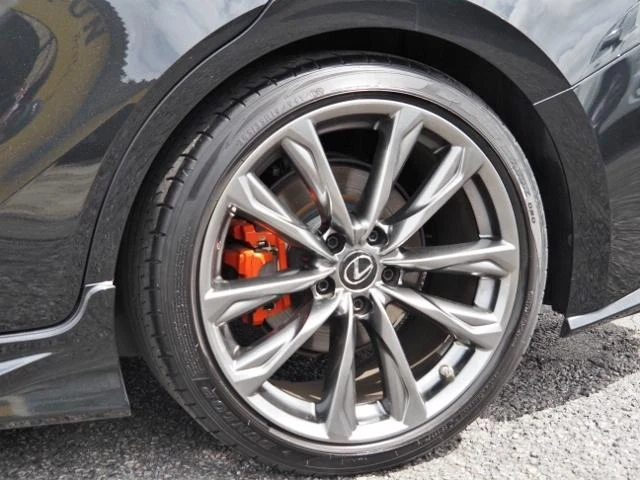 Lexus IS 20