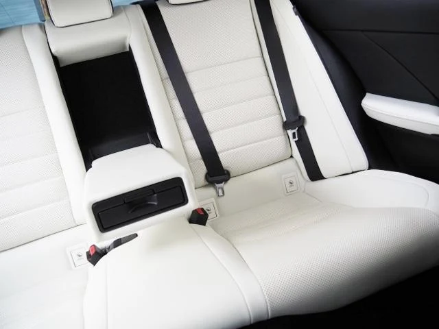 Lexus IS 60