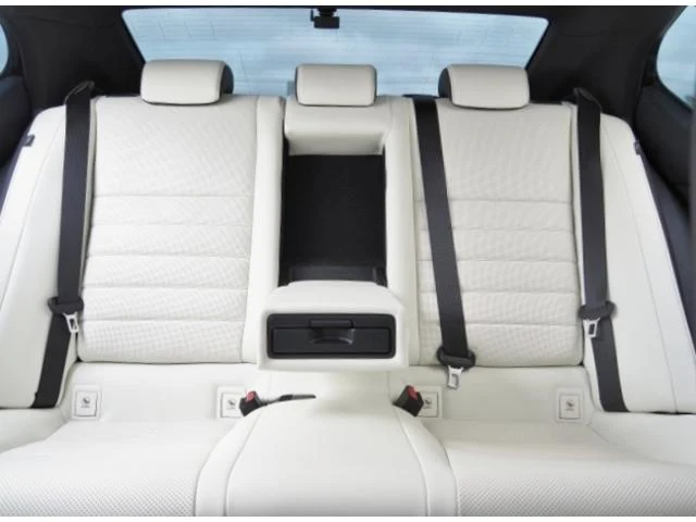 Lexus IS 30
