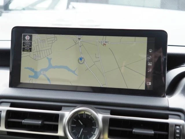 Lexus IS 38