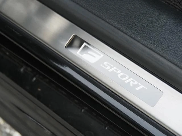 Lexus IS 53