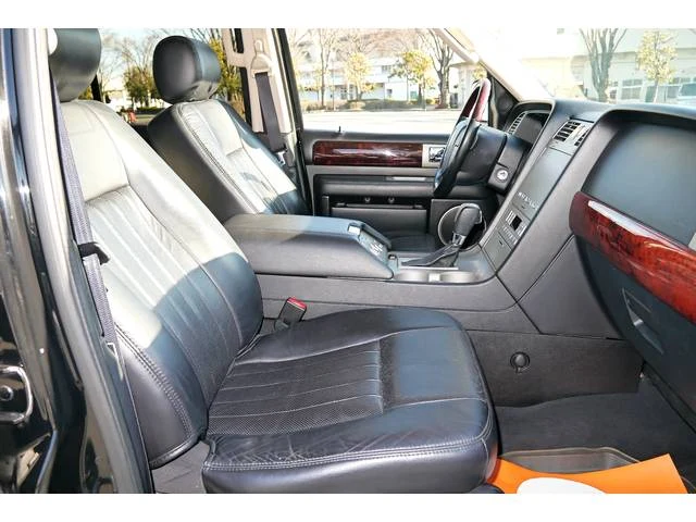Lincoln NAVIGATOR 17