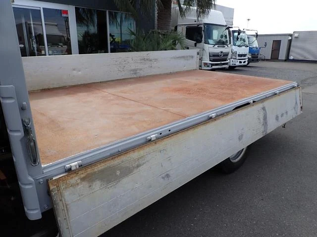 UD Trucks CONDOR 10