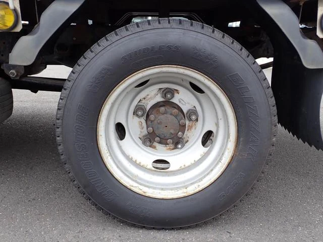 UD Trucks CONDOR 35