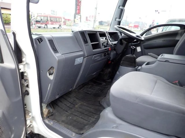 UD Trucks CONDOR 41
