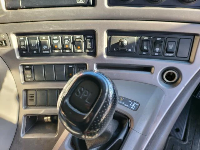Nissan Diesel QUON 36
