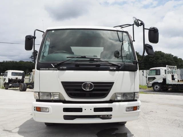 Nissan Diesel CONDOR 53