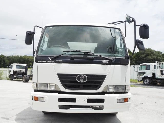 Nissan Diesel CONDOR 8