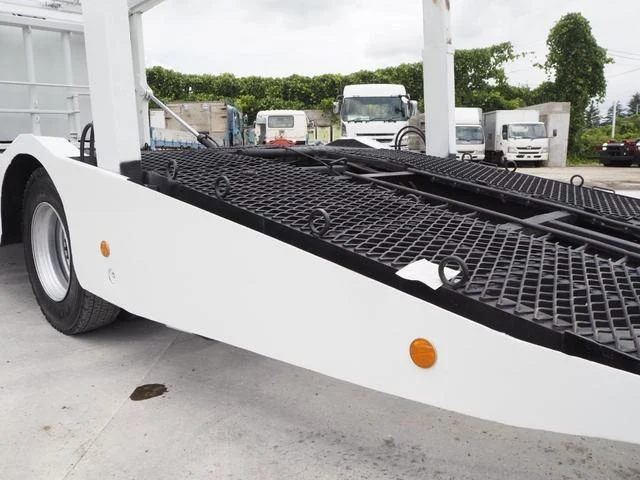 Nissan Diesel CONDOR 33