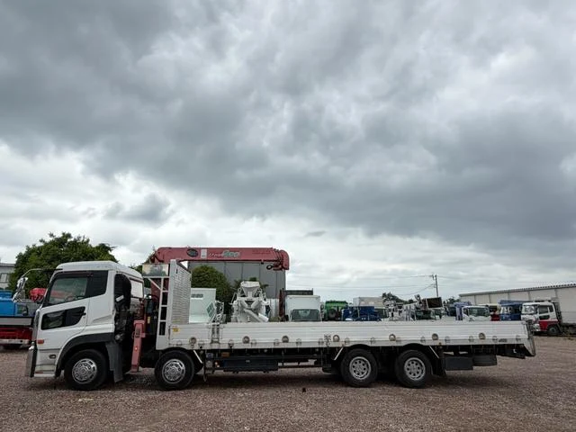 UD Trucks QUON 39